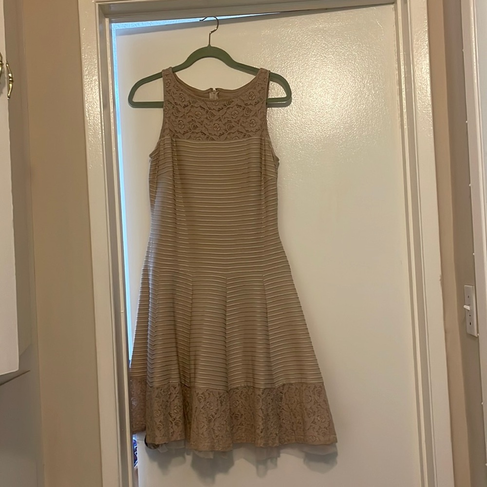 Dress up